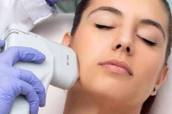 Why Do People Choose HIFU for a Non-Surgical Facelift? 1 Why do people consider HIFU Allerton?