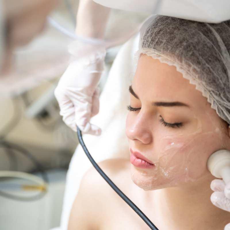 Why Do People Choose HIFU for a Non-Surgical Facelift? 5 What are the risks Allerton?